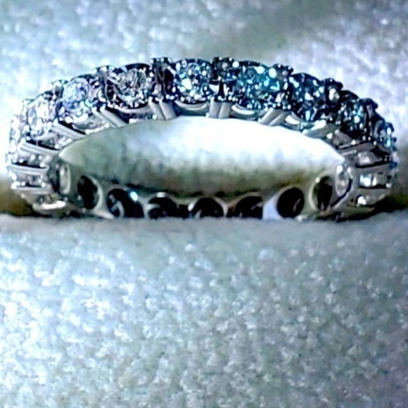 Tennis Ring Natural Diamonds solid 14K gold wedding engagement band no returns - Picture 2 of 7